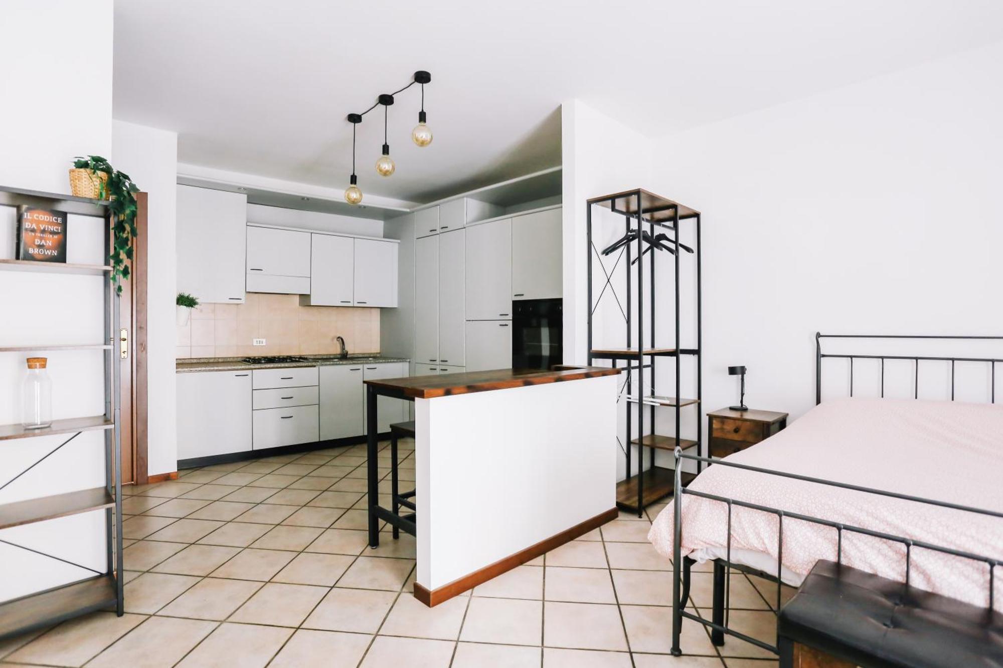 Flat Mazzini 6 Apartment Alzano Lombardo Ngoại thất bức ảnh