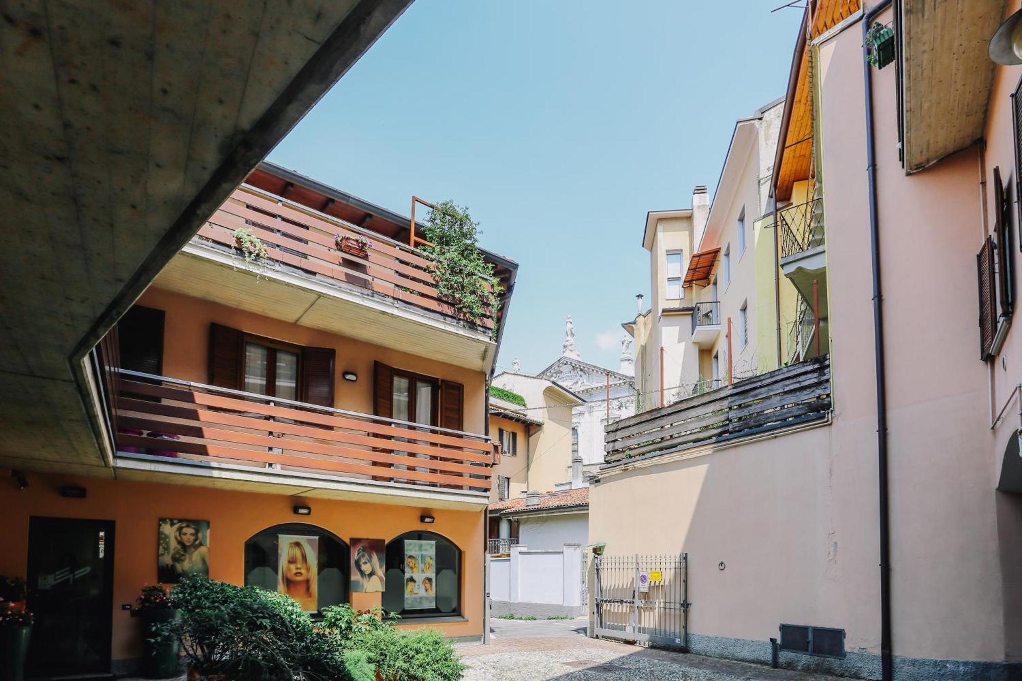 Flat Mazzini 6 Apartment Alzano Lombardo Ngoại thất bức ảnh